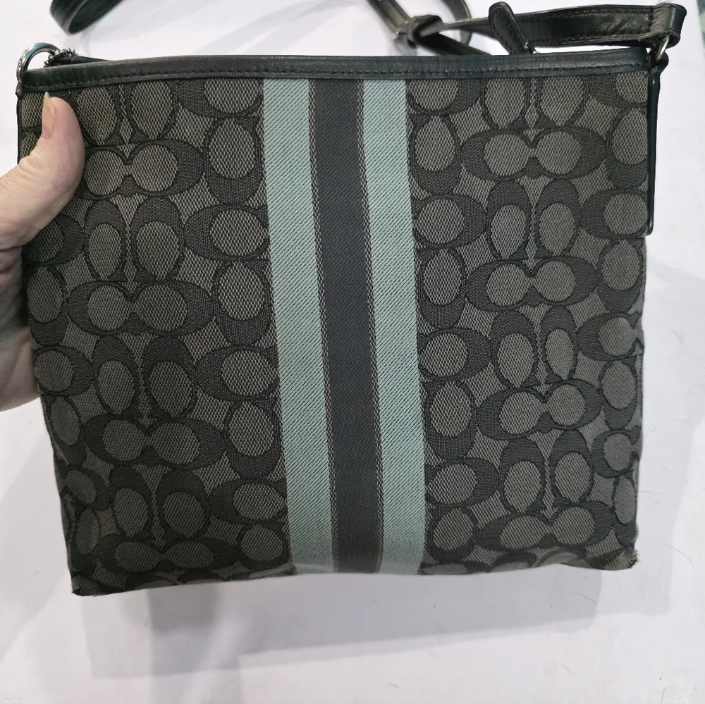 Coach Crossbody - Picture 3 of 8